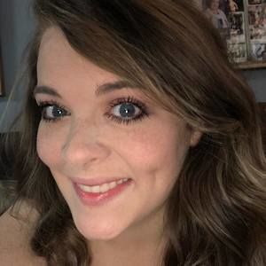 Meet your Posher, Constance